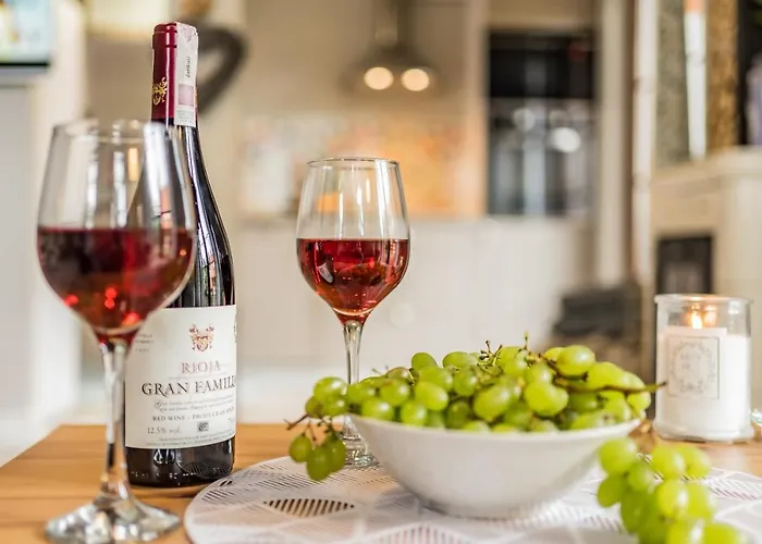 Semesterbostad Folkowa Chatka- Kaszubska Ostoja *