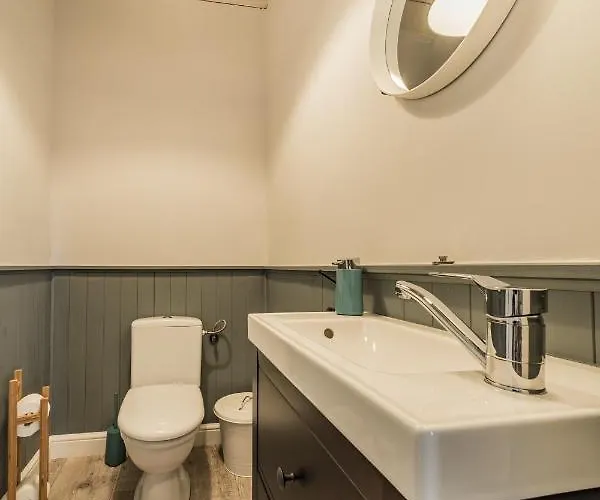 Semesterbostad Folkowa Chatka- Kaszubska Ostoja